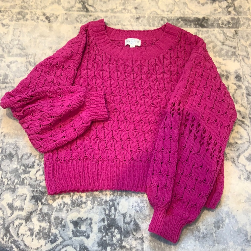 Francesca’s super soft sweater in pink, size Small